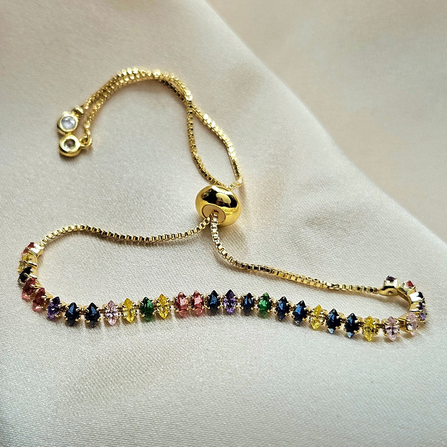 Heavenly Oval Bracelet