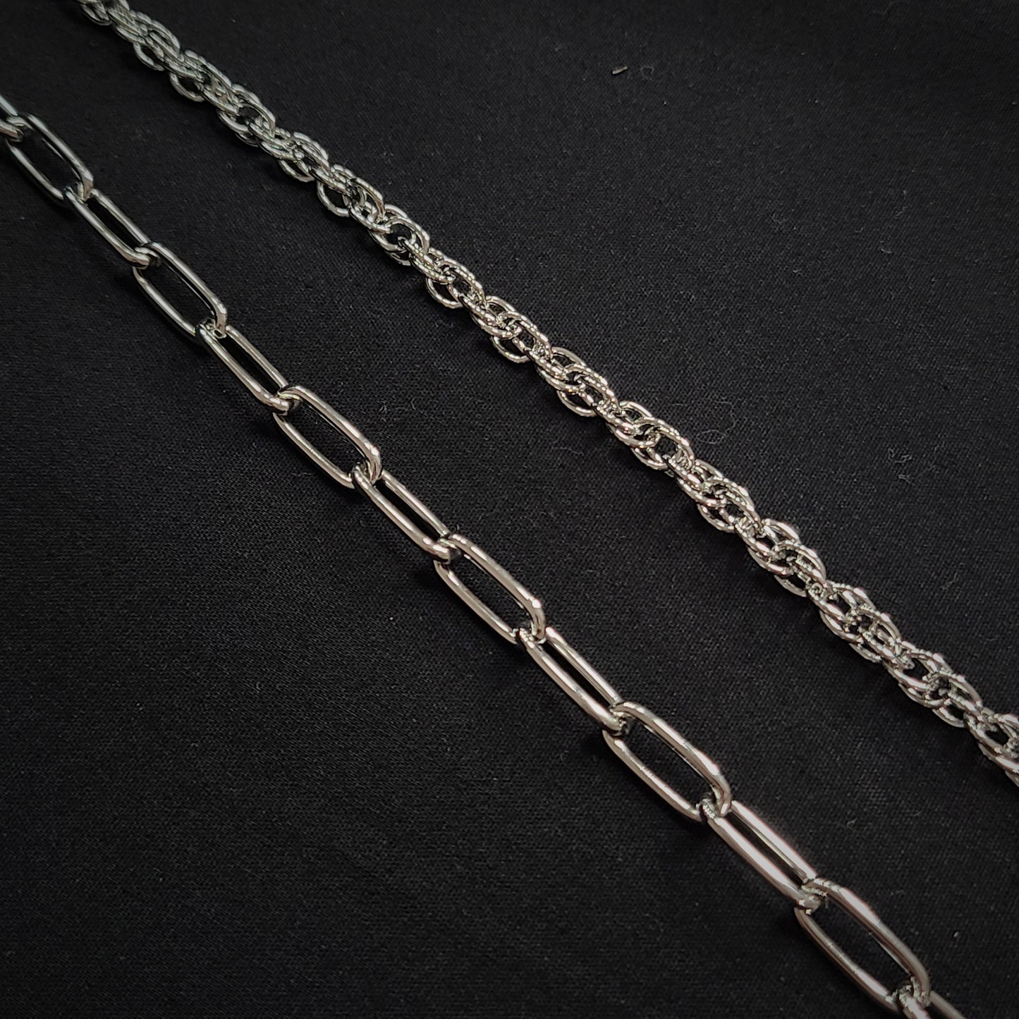 Twisted Chain Necklace