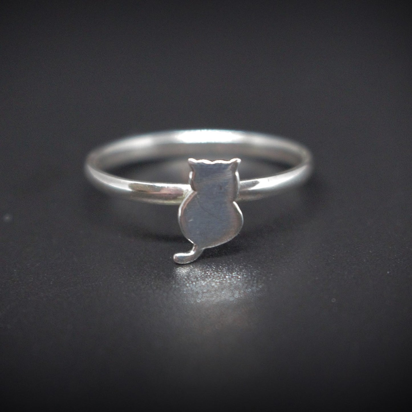 Dainty Kitty Ring