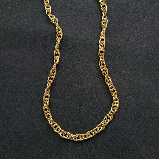 Twisted Chain Necklace