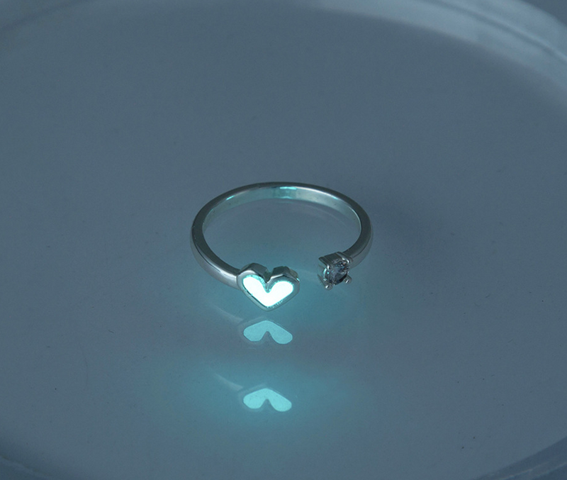 Glow in the dark sale heart ring